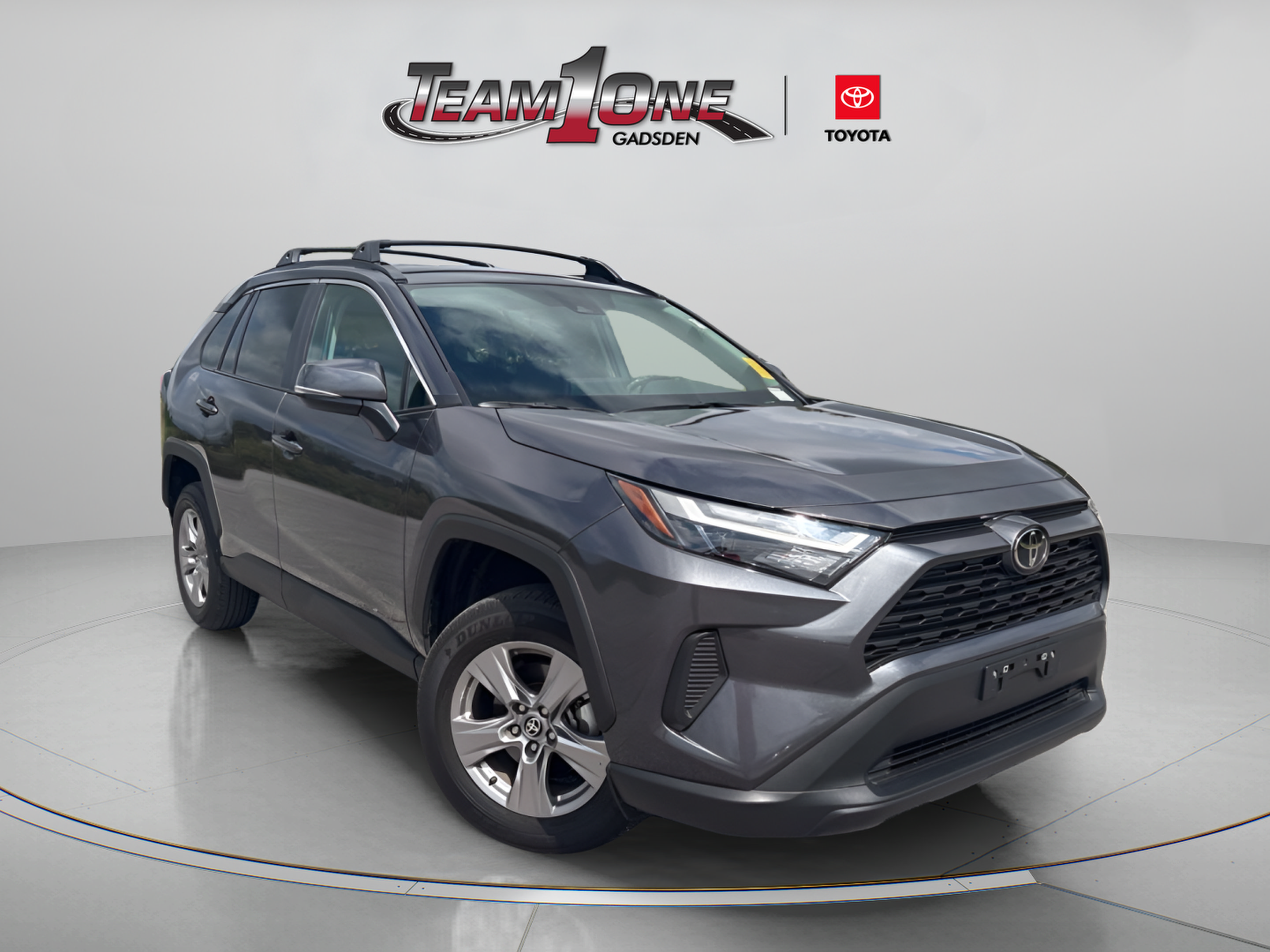 Used 2025 Toyota RAV4 XLE FWD image 1