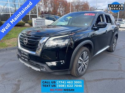 Certified 2022 Nissan Pathfinder Platinum w/ Cargo Package