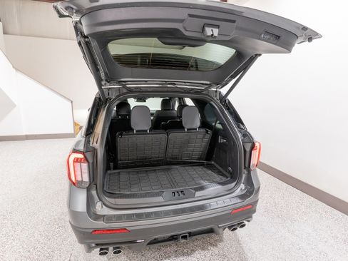 Used 2025 Ford Explorer ST w/ Sun And Sound Package image 36