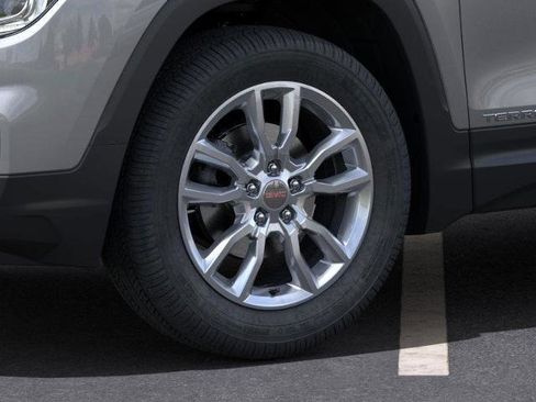 New 2024 GMC Terrain SLT w/ Infotainment Package II image 9