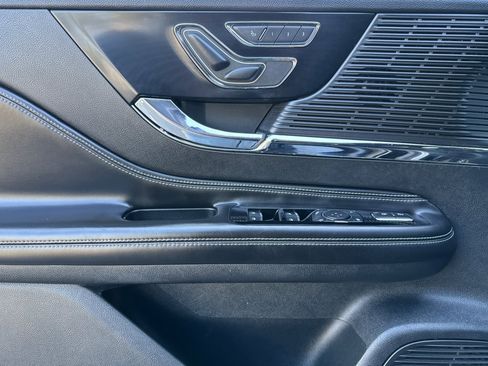 Used 2020 Lincoln Corsair FWD w/ Equipment Group 101A image 10