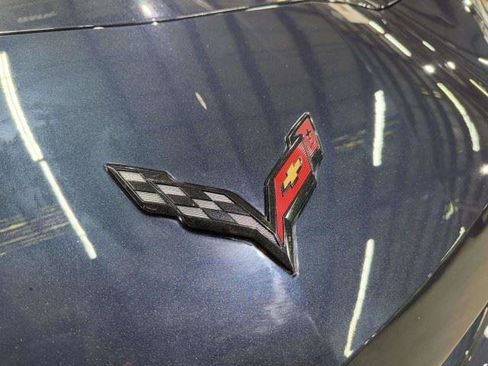 Used 2016 Chevrolet Corvette Stingray Coupe w/ 2LT Preferred Equipment Group RWD image 18
