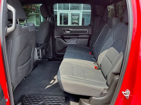 Used 2022 RAM 1500 Big Horn AWD/4WD image 13