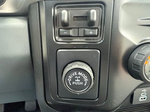 New 2025 Ford F250 XL image 23