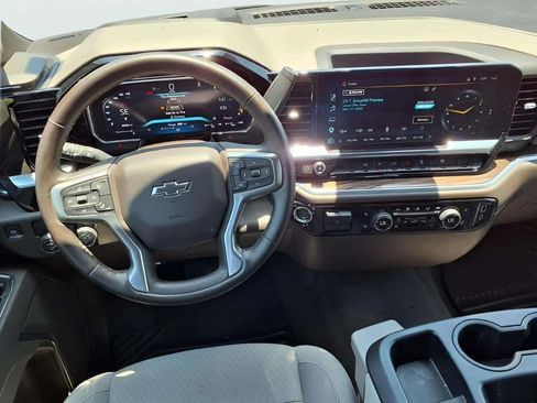 Used 2026 Chevrolet Silverado 1500 RST RWD image 12