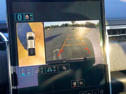 Used 2026 GMC Sierra EV Elevation image 27