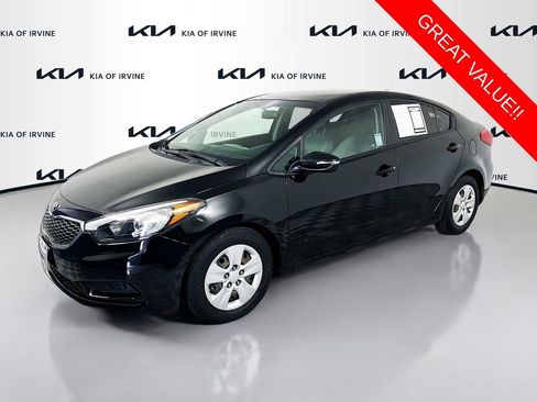 Used 2016 Kia Forte LX w/ LX Popular Package image 3