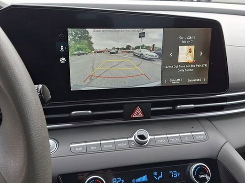 Used 2024 Hyundai Elantra SEL FWD image 18