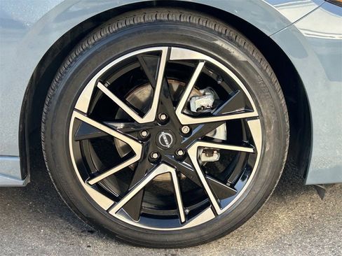 Certified 2024 Nissan Sentra SR image 7