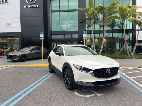 Used 2021 MAZDA CX-30 2.5 Turbo w/ Premium Package image 4