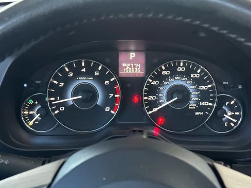 Used 2010 Subaru Legacy 2.5i Premium AWD/4WD image 24