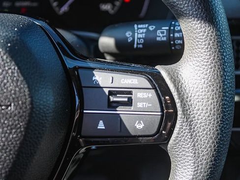 Used 2024 Honda Civic LX image 30