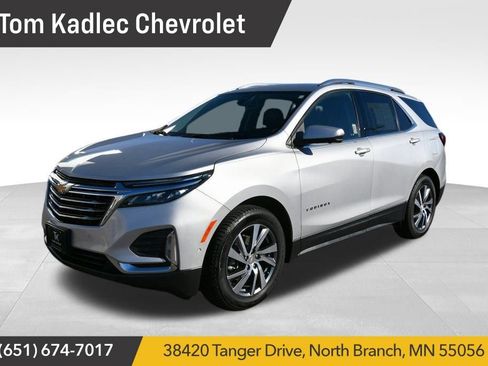 Used 2022 Chevrolet Equinox Premier FWD image 1