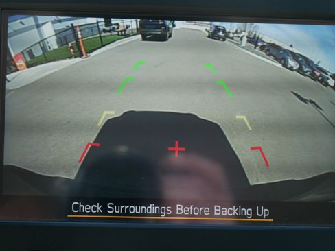 Certified 2025 Subaru Outback image 27