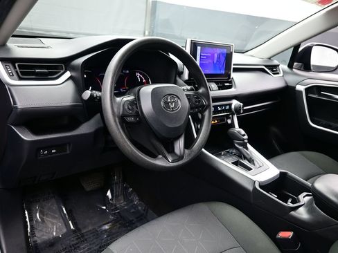 Used 2024 Toyota RAV4 XLE FWD image 13