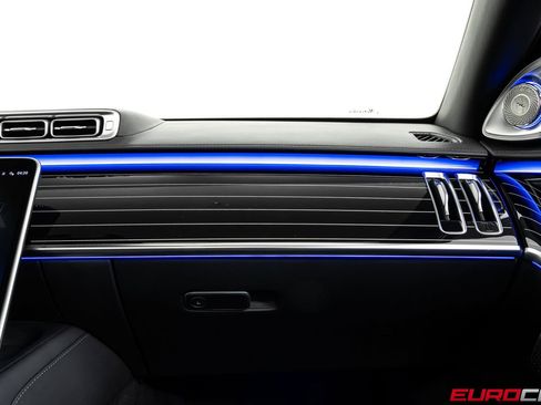 Used 2022 Mercedes-Benz Maybach S 580 4MATIC image 32