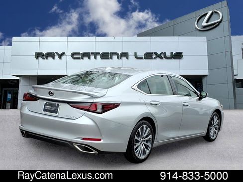 Certified 2020 Lexus ES 350 4D Sedan w/ Premium Package image 4