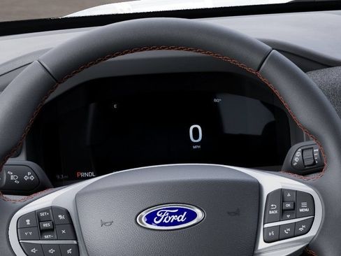 New 2027 Ford Explorer Active w/ Active Comfort Package AWD/4WD image 13
