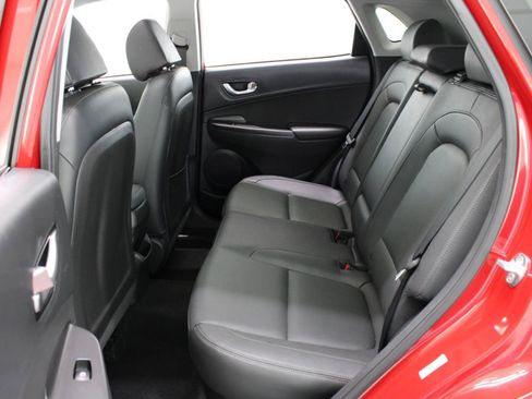 Used 2023 Hyundai Kona Limited AWD/4WD image 37