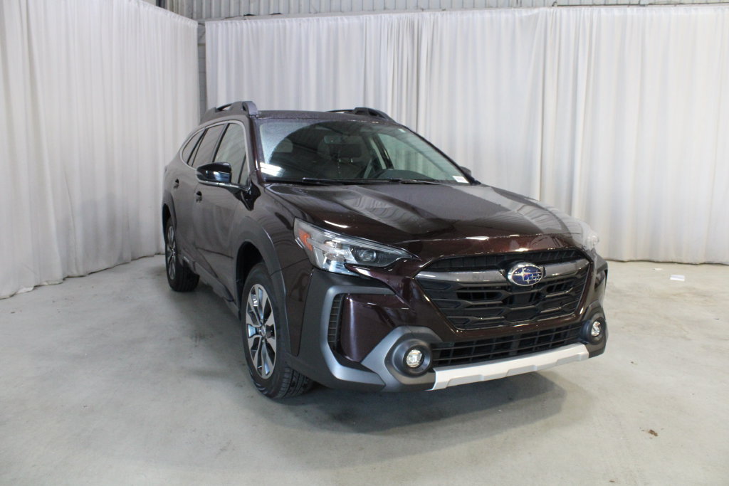 Used 2024 Subaru Outback Limited AWD/4WD image 39