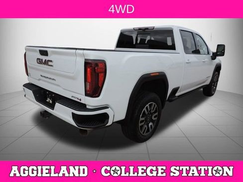 Certified 2022 GMC Sierra 2500 AT4 w/ AT4 Premium Plus Package image 4