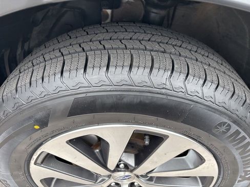 Used 2022 Subaru Outback Premium AWD/4WD image 19