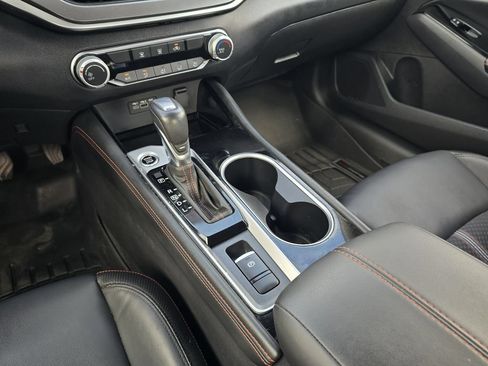 Used 2024 Nissan Altima 2.5 SR AWD/4WD image 16