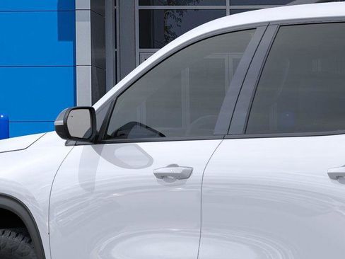 New 2026 Chevrolet Traverse Z71 image 12