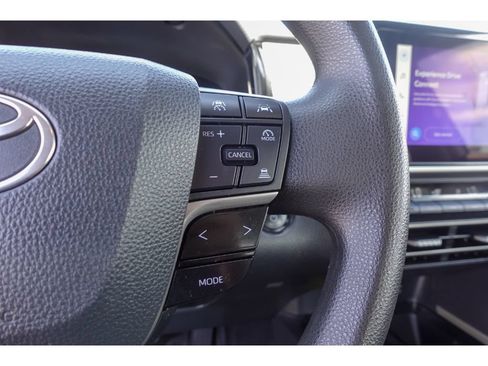 Used 2025 Toyota Camry LE FWD image 17