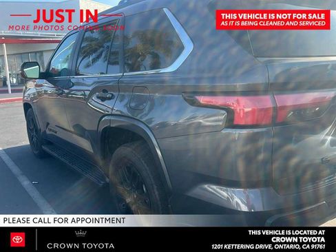 Used 2024 Toyota Sequoia SR5 w/ TRD Sport Package AWD/4WD image 5
