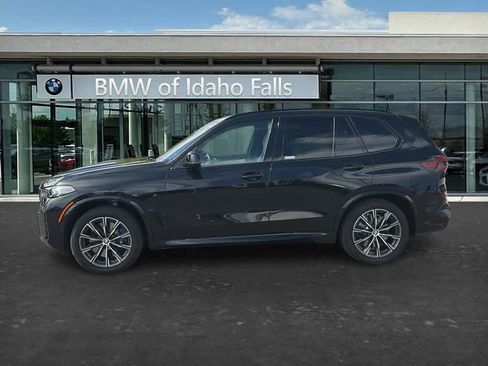 Used 2026 BMW X5 M60i AWD/4WD image 4