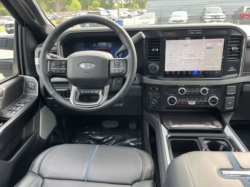 New 2026 Ford F250 Platinum AWD/4WD image 8