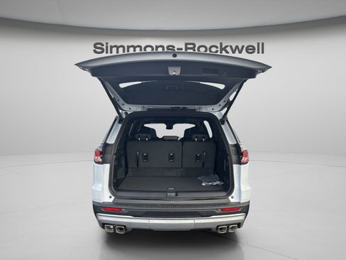 New 2026 GMC Acadia Elevation w/ Elevation Premium Package image 8