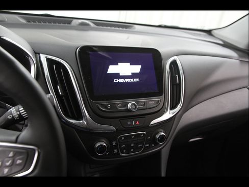 Certified 2024 Chevrolet Equinox LT AWD/4WD image 9