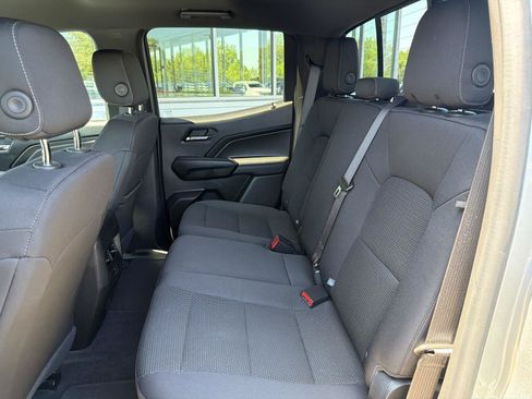 Used 2023 Chevrolet Colorado LT w/ LT Convenience Package II AWD/4WD image 32