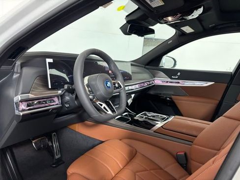 New 2026 BMW i7 xDrive60 image 8