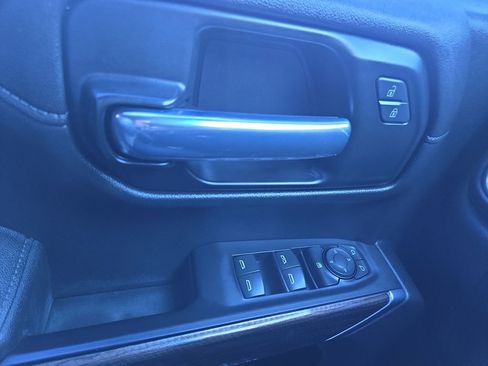 Used 2021 Chevrolet Silverado 1500 RST image 23