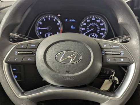 Used 2023 Hyundai Sonata SE FWD image 18