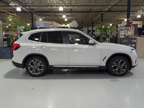 Used 2023 BMW X3 xDrive30i w/ Premium Package w/ZPA AWD/4WD image 7