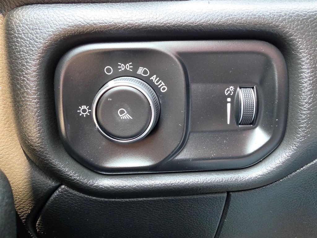 Used 2021 RAM 2500 Tradesman AWD/4WD image 12
