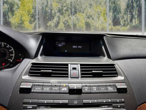 Used 2012 Honda Accord EX-L image 16