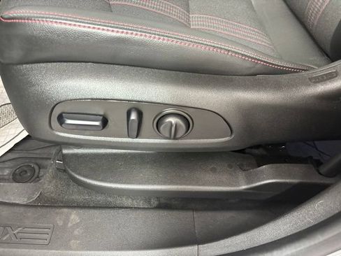 Used 2024 Chevrolet Equinox RS AWD/4WD image 13