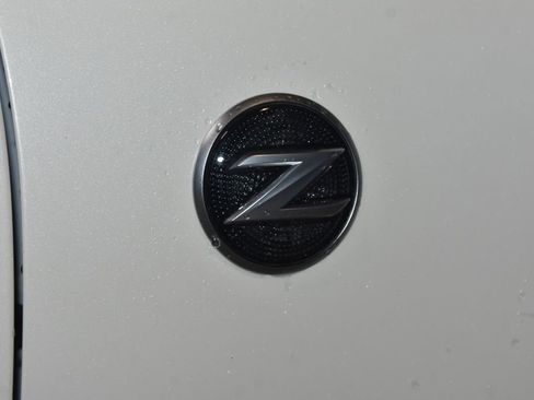 Certified 2020 Nissan 370Z Touring Sport image 26