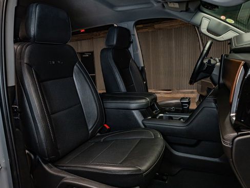 Used 2025 GMC Sierra 1500 Denali w/ Technology Package image 28