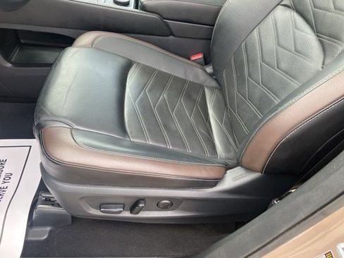 Used 2024 Nissan Pathfinder Platinum w/ Cargo Package AWD/4WD image 13