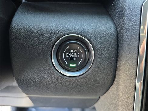 Certified 2025 GMC Acadia Elevation image 27