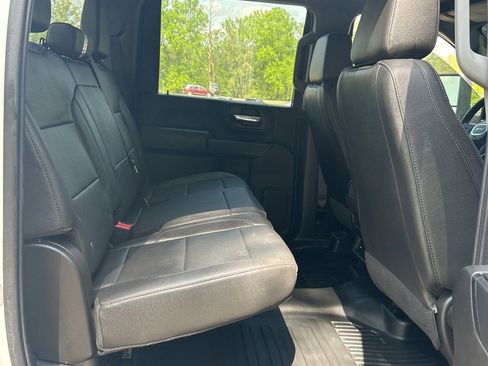 Used 2024 GMC Sierra 2500 Pro image 17