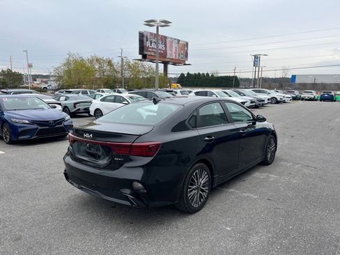 Used 2022 Kia Forte GT-Line w/ GT-Line Premium Package image 8