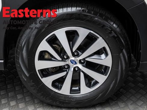 Used 2024 Subaru Outback Premium AWD/4WD image 28