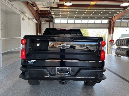 New 2026 Chevrolet Silverado 1500 Custom Trail Boss w/ Turbomax Blackout Package image 6